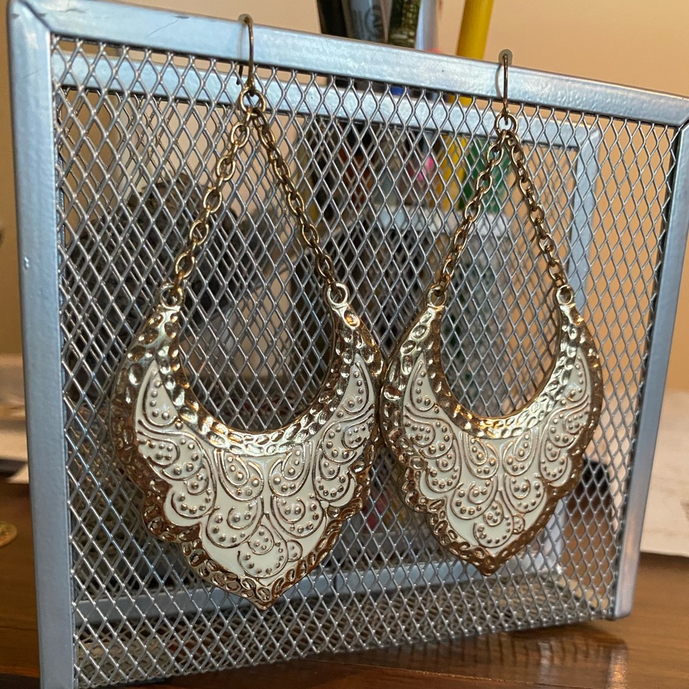 Beautiful drop earrings